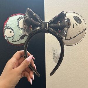 Disney Parks x Loungefly Nightmare Before Christmas Minnie Mouse Ears